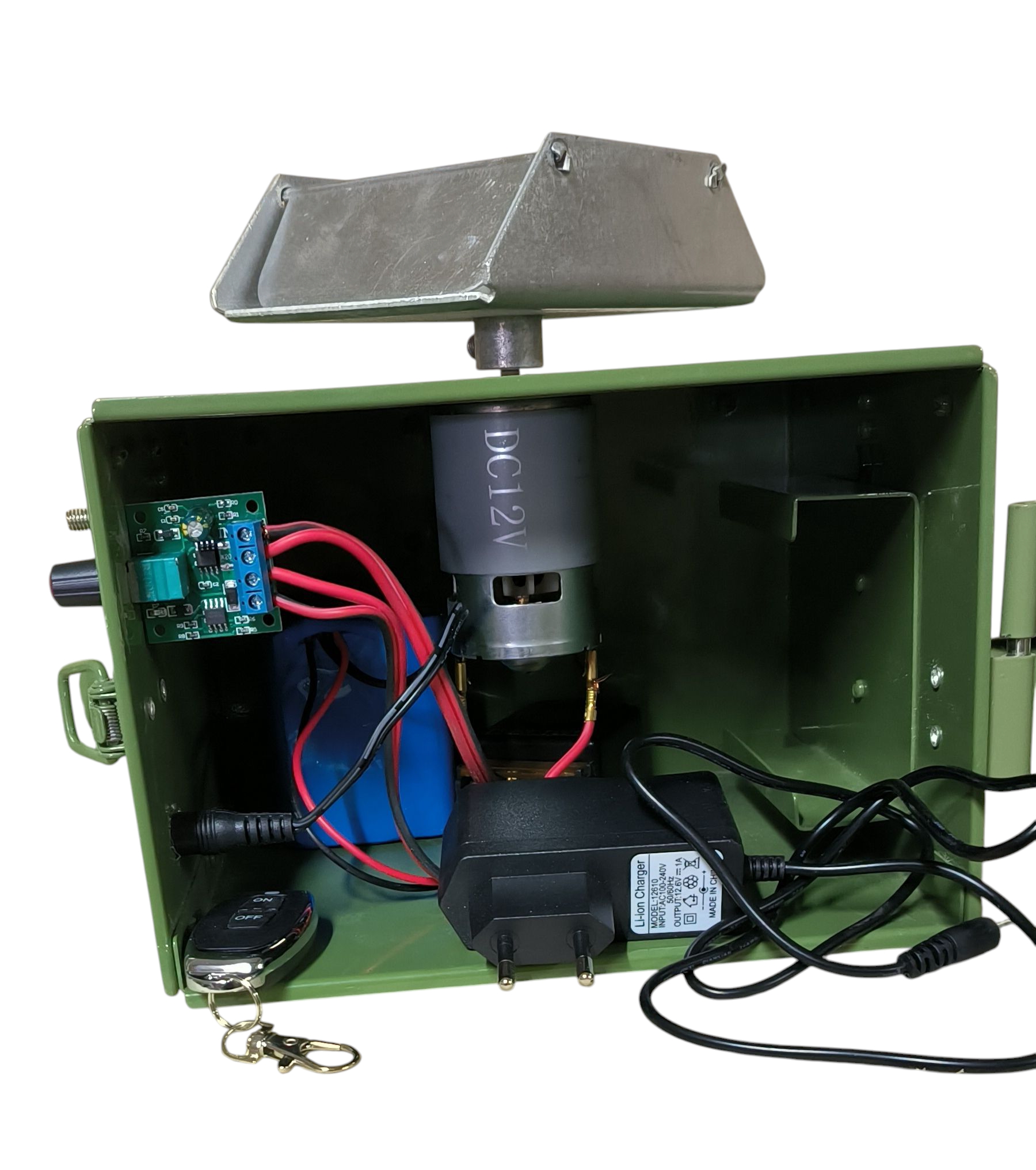 DISPENSADOR AUTOMÁTICO PARA ENGANCHE DE COCHE ( AHORA CON REGULADOR Y MANDO A DISTANCIA)) - Imagen 3